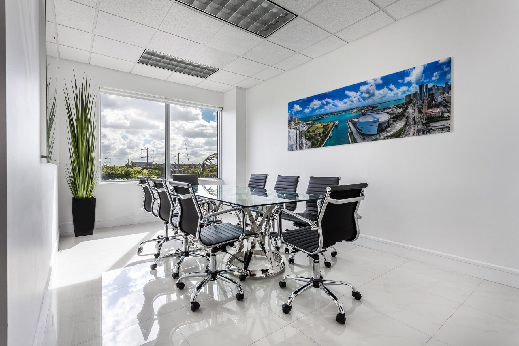 Doral Large Meeting Room